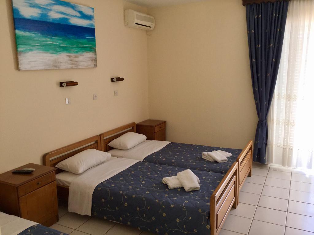 Aparthotel Aneton Chrysi Ammoudia Exterior foto