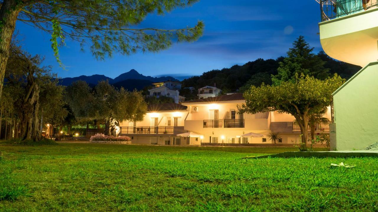 Aparthotel Aneton Chrysi Ammoudia Exterior foto