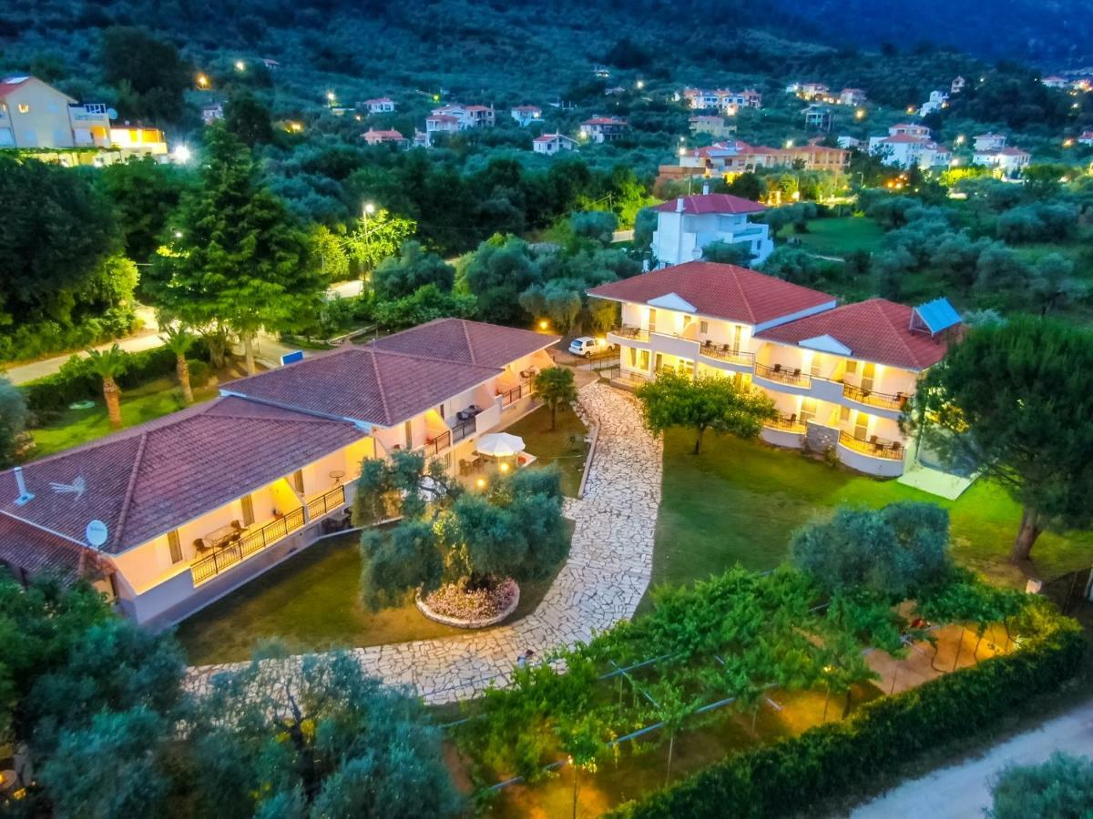 Aparthotel Aneton Chrysi Ammoudia Exterior foto