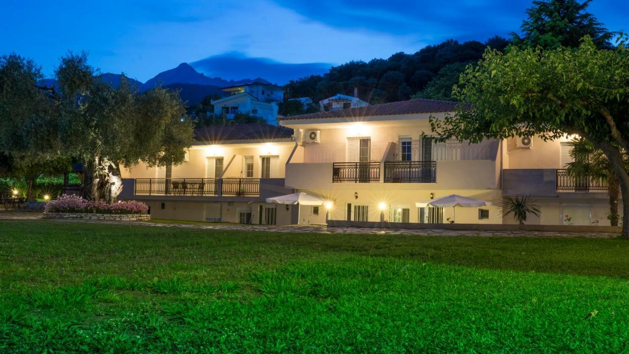 Aparthotel Aneton Chrysi Ammoudia Exterior foto